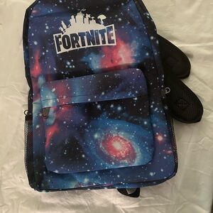 FORTNITE MULTICOLOR GLOW IN THE DARK BOOK BAG/BACKPACK NWOT